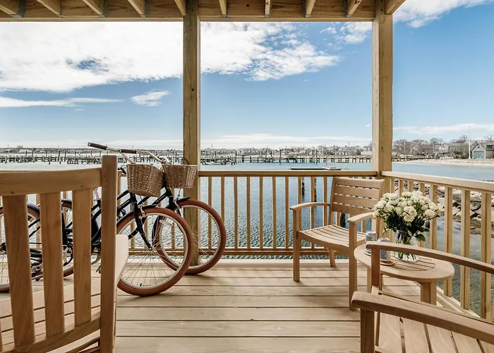 The Cottages At Nantucket Boat Basin